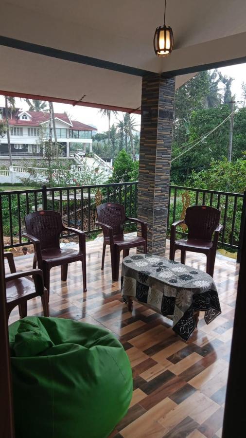 Halase Homestay Mudigere Exterior foto